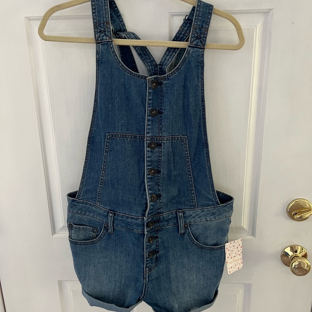 Free people Willow shortalls size 29